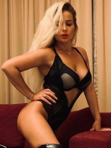 Алина